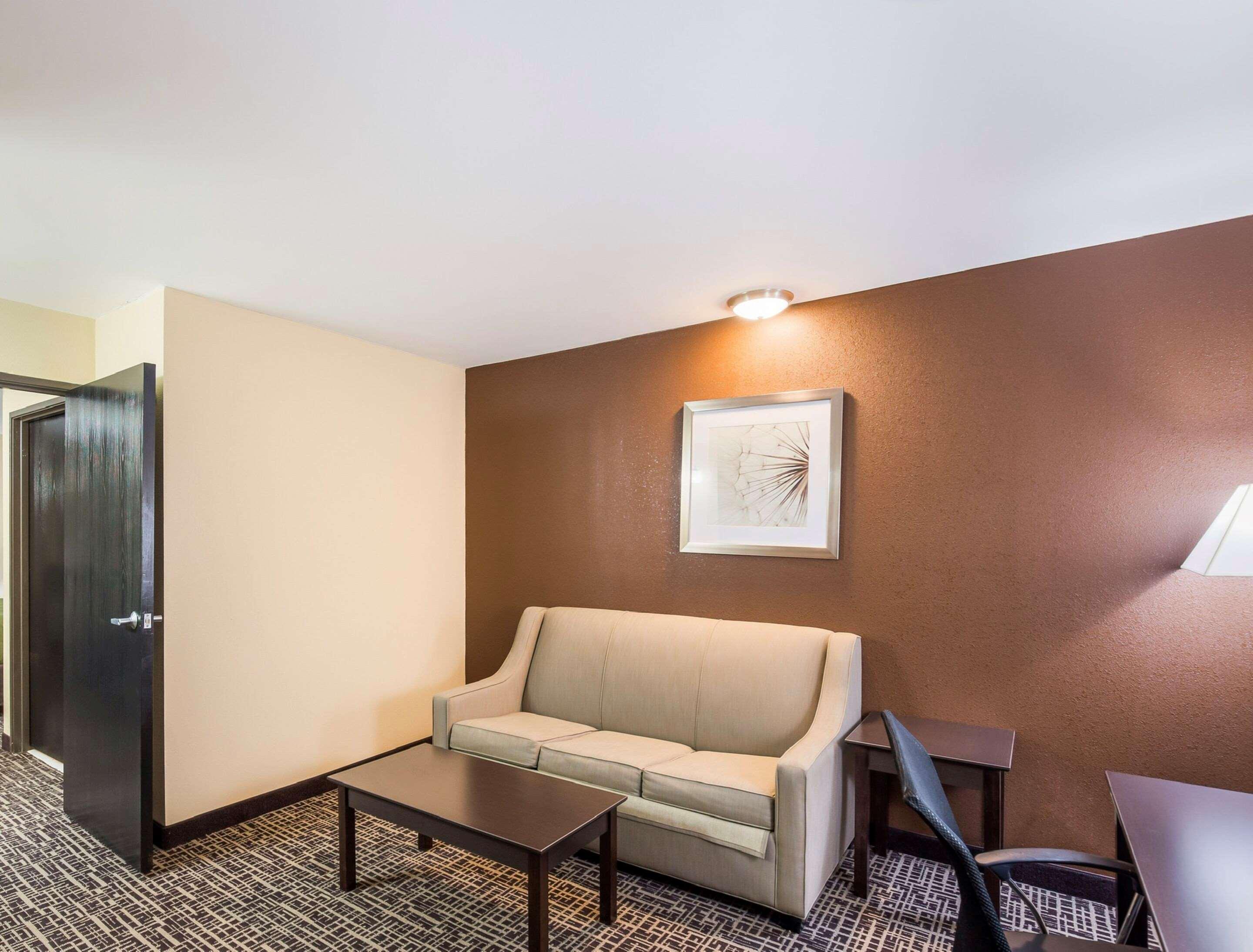 Quality Inn&Suites Caseyville - St. Louis Extérieur photo