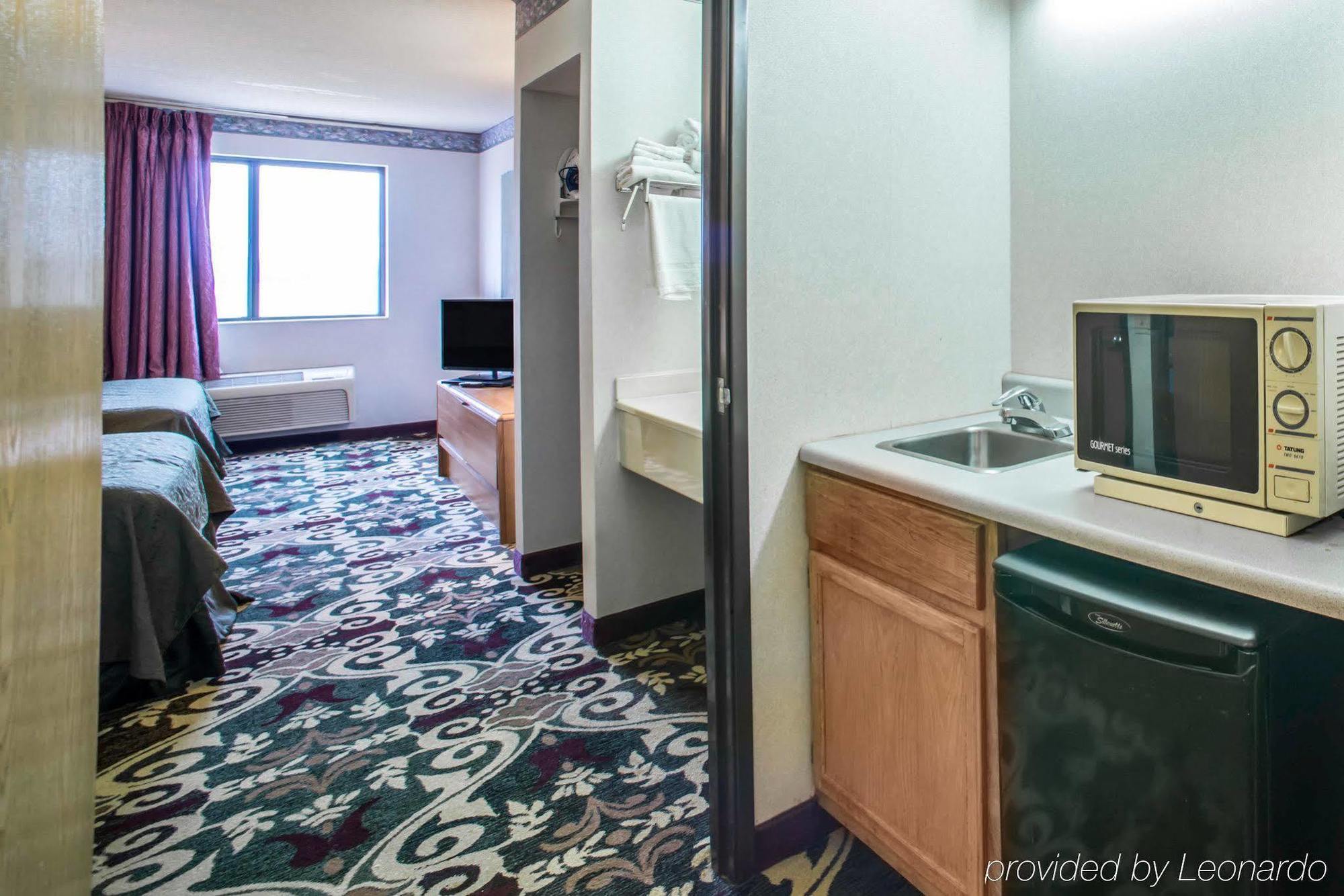 Quality Inn&Suites Caseyville - St. Louis Extérieur photo